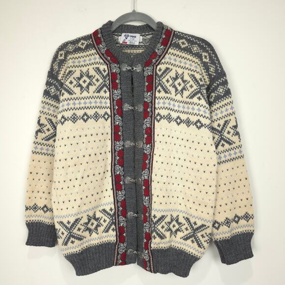 Vintage 80's VOSS Pure New Wool Pewter Clasps Cardigan Made in Norway Size Small - Picture 1 of 16